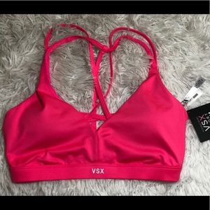 NWT Victoria’s Secret sports bra